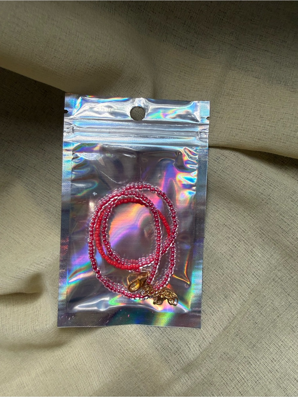 Pink Beaded Necklace with Gold Clasp - Picture 4 of 4